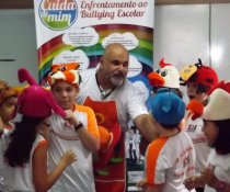 PROJETO CUIDA DE MIM - ENFRENTAMENTO AO BULLYING ESCOLAR - ESCOLA SÃO BERNARDO - JD CAMBURI - VITÓRIA - ES