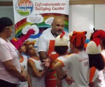 PROJETO CUIDA DE MIM - ENFRENTAMENTO AO BULLYING ESCOLAR - ESCOLA SÃO BERNARDO - JD CAMBURI - VITÓRIA - ES