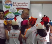 PROJETO CUIDA DE MIM - ENFRENTAMENTO AO BULLYING ESCOLAR - ESCOLA SÃO BERNARDO - JD CAMBURI - VITÓRIA - ES