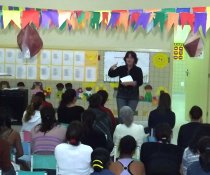 ESCOLA DE PAIS - MINHA CASA TAMBÉM É COLORIDA - CORA CORALINA - MATUTINO