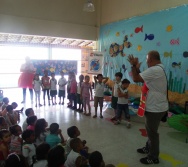 PCS - CMEI CORA CORALINA - 3º ETAPA: APRENDENDO A LIMPAR - MAT. E VESP.