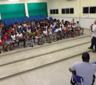 PCM - PALESTRA INTERATIVA BULLYING BRINCADEIRA SEM LIMITE - EMEF JORGE AMADO