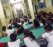 PC3ES - SUSTENTABILIDADE - SENSIBILIZAÇÃO DE ALUNOS DA EMEF ANTÔNIO VIEIRA - SERRA