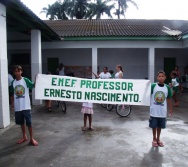 PC3ES  - CULMINÂNCIA DO PROJETO NA ESCOLA PROF ERNESTO NASCIMENTO COM PASSEATA NA RUA