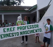 PC3ES  - CULMINÂNCIA DO PROJETO NA ESCOLA PROF ERNESTO NASCIMENTO COM PASSEATA NA RUA