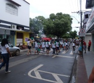 PC3ES  - CULMINÂNCIA DO PROJETO NA ESCOLA PROF ERNESTO NASCIMENTO COM PASSEATA NA RUA