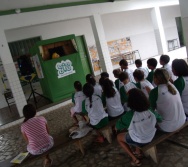 PC3ES  - CULMINÂNCIA DO PROJETO NA ESCOLA PROF ERNESTO NASCIMENTO COM PASSEATA NA RUA
