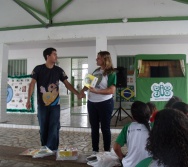 PC3ES  - CULMINÂNCIA DO PROJETO NA ESCOLA PROF ERNESTO NASCIMENTO COM PASSEATA NA RUA
