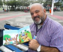 NOVO LIVRO - TODOS CONTRA O BULLYING - COLORIR E ESTÚDIO ZOTA