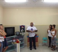 PROJETO CONTANDO HISTÓRIAS COLORINDO VIDAS - CMEI CORA CORALINA