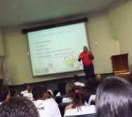 PALESTRA TODOS CONTRA O  BULLYING NO SENAC - 300 ADOLESCENTES CAPACITADOS