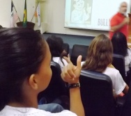 PALESTRA TODOS CONTRA O  BULLYING NO SENAC - 300 ADOLESCENTES CAPACITADOS