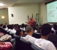 PALESTRA TODOS CONTRA O  BULLYING NO SENAC - 300 ADOLESCENTES CAPACITADOS