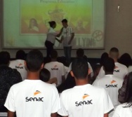 PALESTRA TODOS CONTRA O  BULLYING NO SENAC - 300 ADOLESCENTES CAPACITADOS