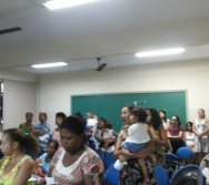 PARTICIPAÇÃO DO COLORIR NO DIA DA FAMÍLIA NA ESCOLA EM SERRA