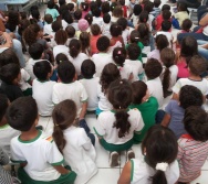  ETAPA COOPERAR do Projeto Colorir hoje no CMEI INTEGRACAO - SERRA - ES.