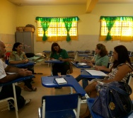 Reunião de adesão ao Projeto NA TRILHA DOS VALORES da EMEF ANTÔNIO VIEIRA DE REZENDE - SERRA