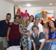 HISTÓRIA TERAPÊUTICA - VENCENDO O BULLYING - CURSO CONTANDO HISTÓRIAS COLORINDO VIDAS