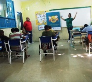 NA TRILHA DOS VALORES - CAPRI DE ALUNOS - ESCOLA ESCOLA EMEF ANTÔNIO V. DE REZENDE - SERRA