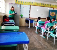 NA TRILHA DOS VALORES - VESPERTINO- EMEF AMÉRICO GUIMARÃES