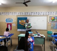 NA TRILHA DOS VALORES - CAPRI DE ALUNOS - ESCOLA ANTÔNIO VIEIRA DE REZENDE  - SERRA - ES