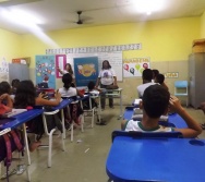 NA TRILHA DOS VALORES - CAPRI DE ALUNOS - ESCOLA ANTÔNIO VIEIRA DE REZENDE  - SERRA - ES