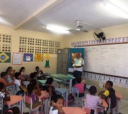 NA TRILHA DOS VALORES - CAPRI DE ALUNOS - ESCOLA ANTÔNIO VIEIRA DE REZENDE  - SERRA - ES