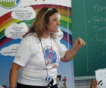 CASOS DE ESCOLA - CUIDA DE MIM - ENFRENTAMENTO AO BULLYING ESCOLAR