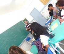 CASOS DE ESCOLA - CUIDA DE MIM - ENFRENTAMENTO AO BULLYING ESCOLAR