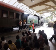 NA TRILHA DOS VALORES - 1ª ETAPA: VIVENCIAR - EMEF ANTÔNIO V. REZENDE