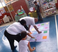 BRINCANDO E APRENDENDO NA EEEF MANOEL PASCHOAL - FLEXAL