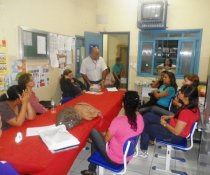 CAPRI DE PROFESSORES NA EMEF ANTONIO V. REZENDE - DISCIPLINA COLORIDA