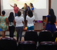 CURSO CONTAÇÃO DE HISTÓRIA NA SEMANA DO LIVRO INFANTIL - PARQUE BOTÂNICO DA VALE.