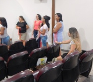 CURSO CONTAÇÃO DE HISTÓRIA NA SEMANA DO LIVRO INFANTIL - PARQUE BOTÂNICO DA VALE.
