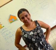 SENSIBILIZAÇÃO COM CRIANÇAS DE 3,4 E 5 ANOS APLICAÇÃO DO PROJETO COLORIR