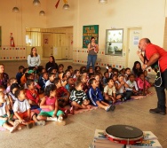 CONTANDO HISTÓRIAS NO CMEI MARIA AMÉLIA - PRAIA DE CARAPEBUS - SERRA.