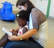 PROJETO COLORIR NO CMEI DE PRAIA DE CARAPEBUS - SERRA