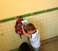 PROJETO COLORIR NO CMEI DE PRAIA DE CARAPEBUS - SERRA