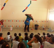 2ª ETAPA DO PROJETO COLORIR - CMEI CARAPEBUS