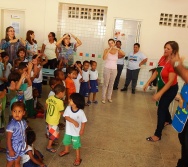 2ª ETAPA DO PROJETO COLORIR - CMEI CARAPEBUS