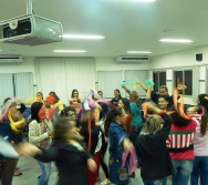 Oficina de Cont. de História com o 5º período de Pedagogia - Rede UNOPAR