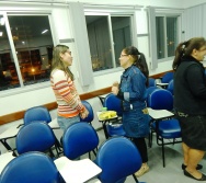 Oficina de Cont. de História com o 5º período de Pedagogia - Rede UNOPAR