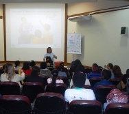 PROJETO VALE CUIDAR - OFICINA CONTAR HISTÓRIAS NA PRIMEIRA INFÂNCIA