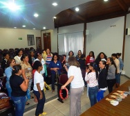 PROJETO VALE CUIDAR - OFICINA CONTAR HISTÓRIAS NA PRIMEIRA INFÂNCIA