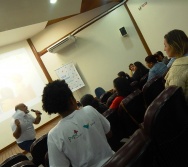 PROJETO VALE CUIDAR - OFICINA CONTAR HISTÓRIAS NA PRIMEIRA INFÂNCIA