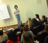 PROJETO VALE CUIDAR - OFICINA CONTAR HISTÓRIAS NA PRIMEIRA INFÂNCIA