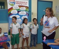 CASOS DE ESCOLA - CUIDA DE MIM - ENFRENTAMENTO AO BULLYING ESCOLAR - EMEF ANTÔNIO VIEIRA DE REZENDE