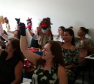 PROJETO CONTANDO HISTÓRIAS COLORINDO VIDAS