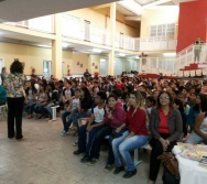 PARTICIPAÇÃO DO COLORIR NO PROJETO DE LITERATURA DA EEEFM TEOTÔNIO B. VILELA