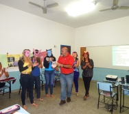 OFICINA O RESGATE DA LUDICIDADE ATRAVÉS DA CONTAÇÃO DE HISTÓRIAS